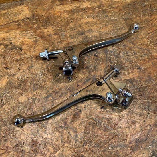 トライアンフ ７|８インチ レバー ボールエンド ビンテージ ＢＳＡ ノートン ミリバー カフェ ドハティ WW83017_WW83018