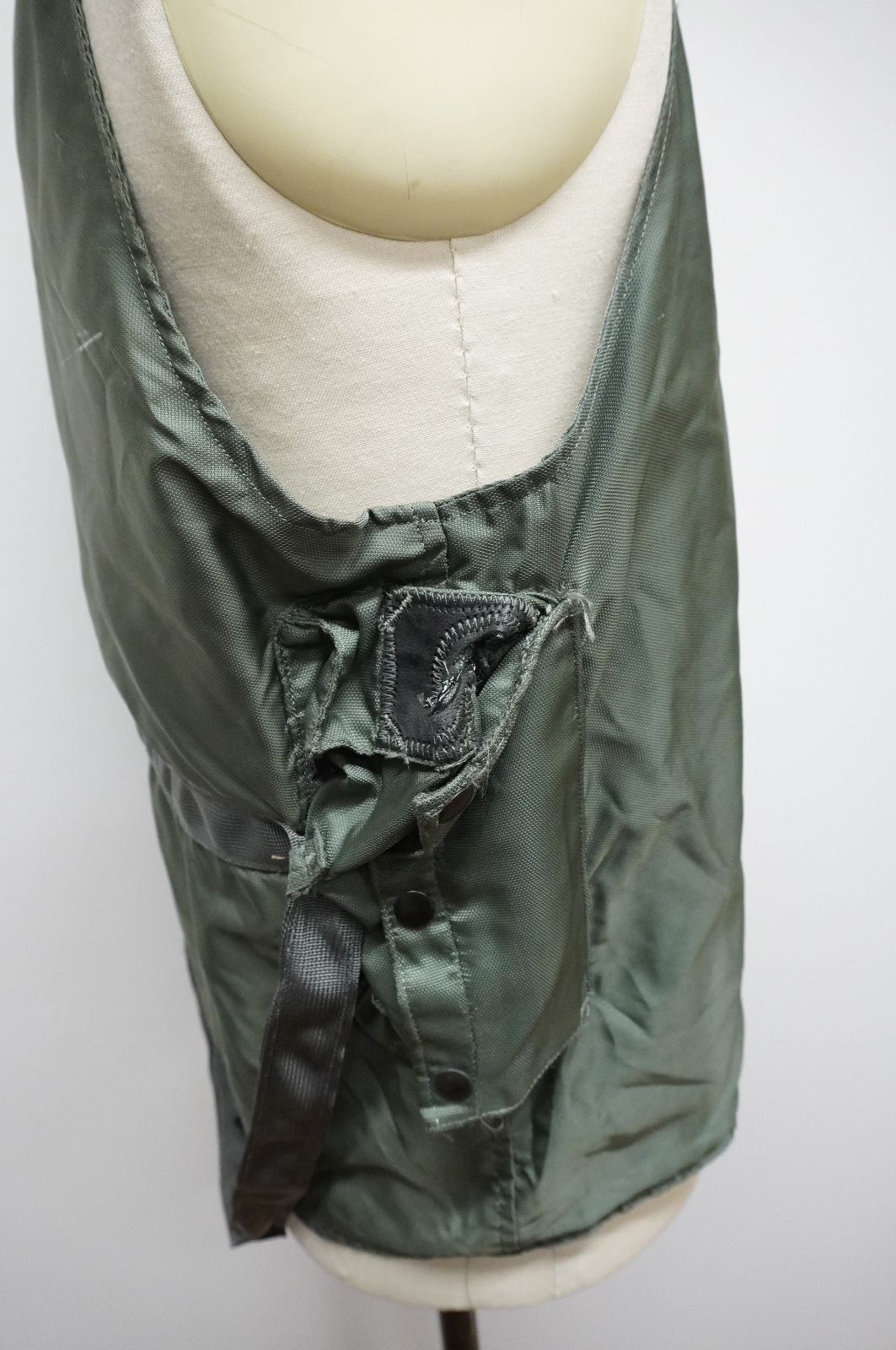 ◇US.AIR.FORCE E-1ベスト USED 美品 胸ロゴ 1962年 - メルカリ