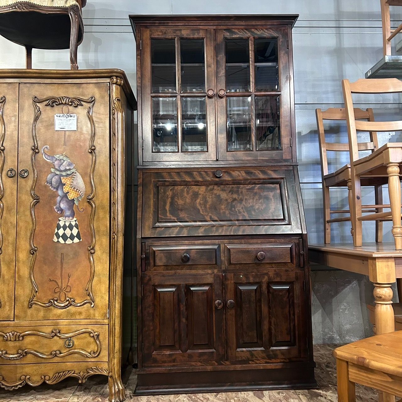 ライティングビューロー 大型 チェスト ガラス戸 上下分解 ダークブラウン●KB07N057