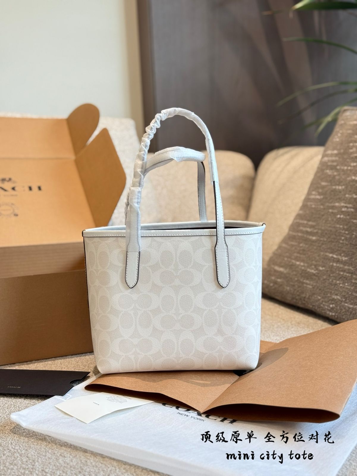 【COACH】シティミニ トートバッグ 公式】シティ ミニ トート バッグ｜コーチ アウトレットの