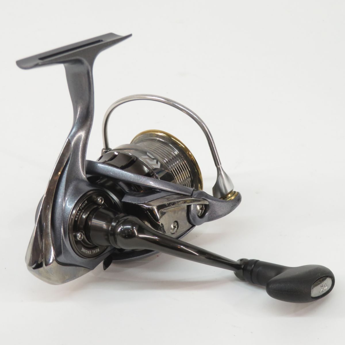 DAIWA ダイワ 15 LUVIAS ルビアス 2508 PE-H スピニングリール 本体のみ ※中古 - メルカリ