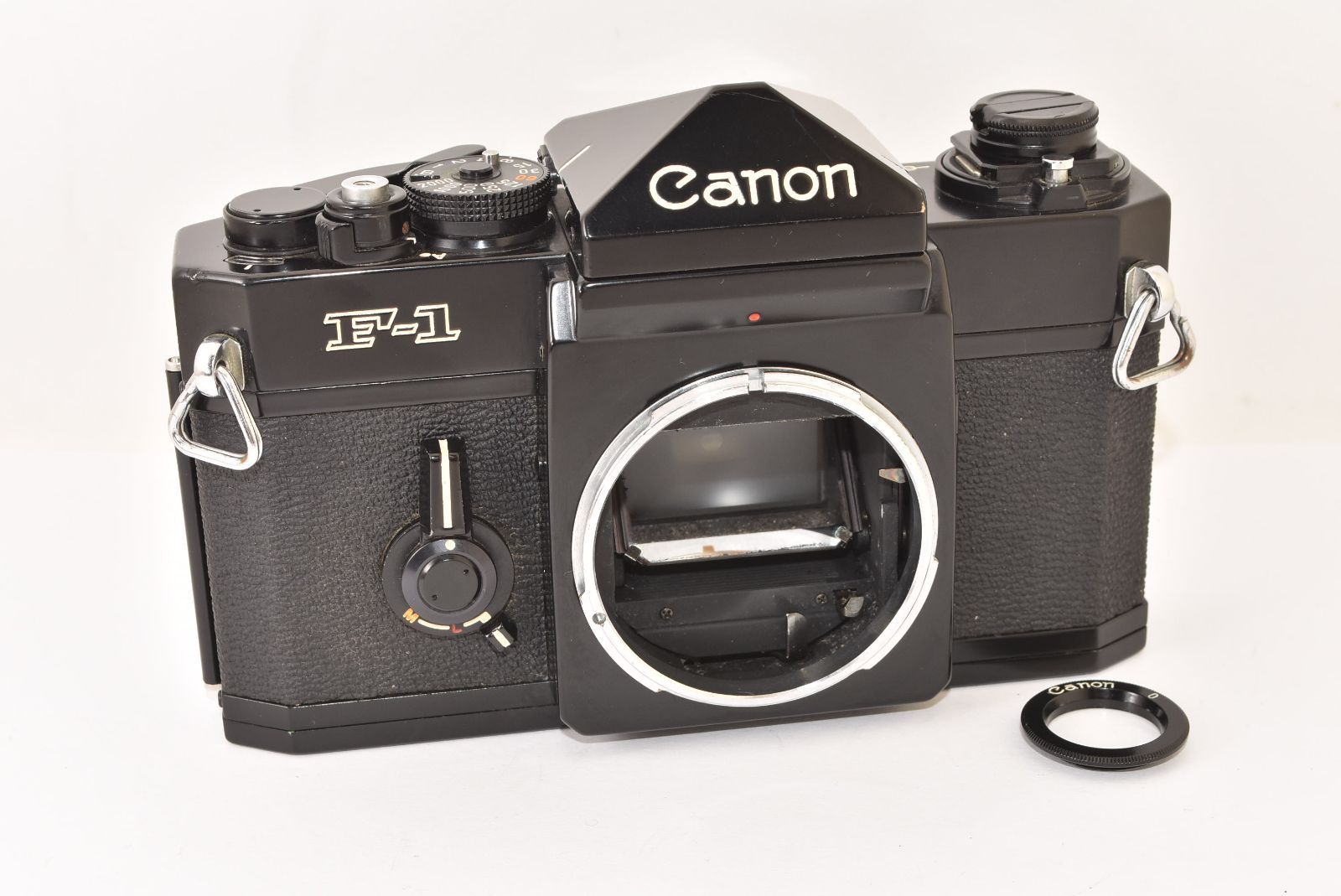 ジャンク品 Canon キャノン F-1 ボディ 前期型 フィルム一眼レフカメラ J2509056