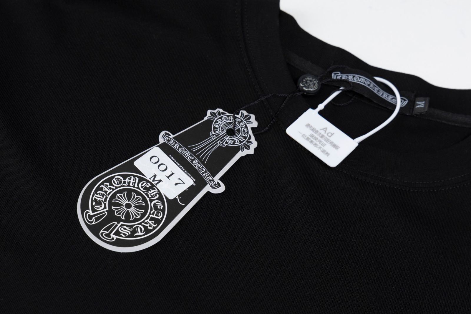 今日特価】Chrome Hearts 2025SS プレミアム刺繍ロゴ T シャツ