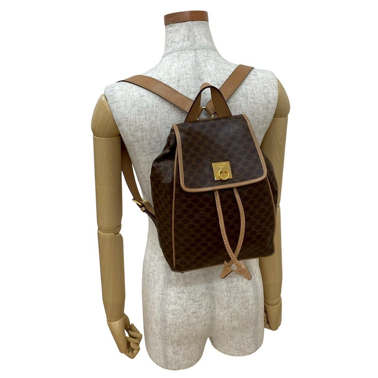 【美品】CELINE マカダム柄 リュック バックパック 金具 レザー CELINE セリーヌ マカダム柄 PVC/レザー リュック バックパック