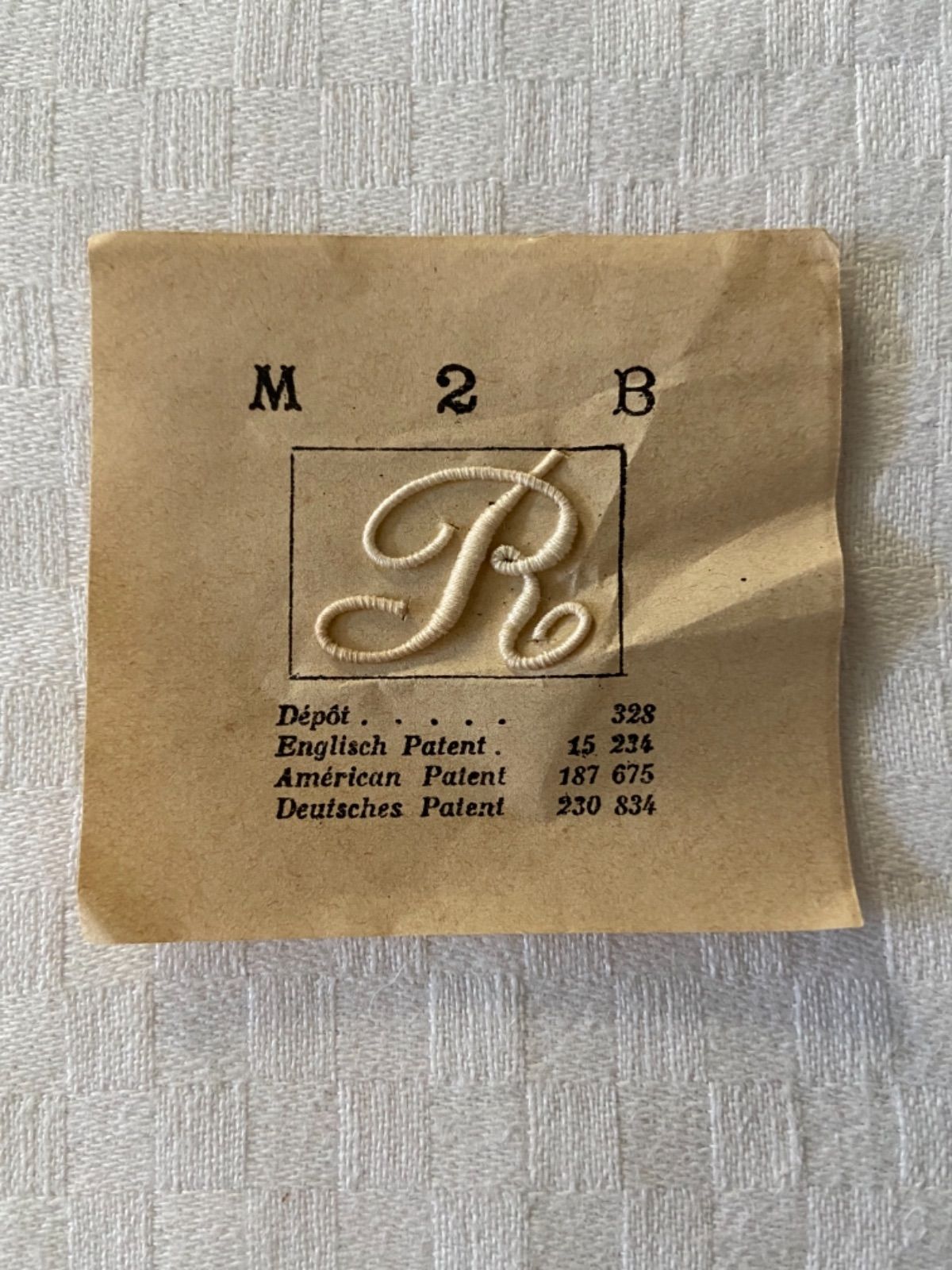 【メーカー直送】 0323B フランス 刺繍シート イニシャル モノグラム アンティーク アンティーク雑貨