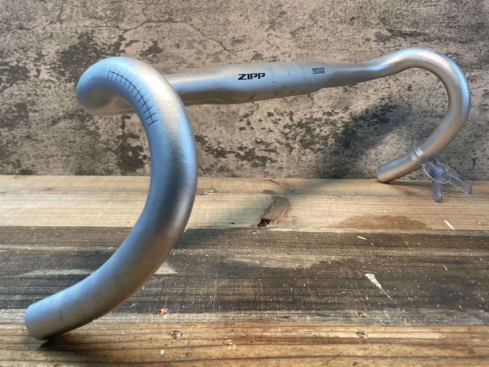 IP204 ジップ ZIPP SERVICE COURSE アルミ ドロップハンドル シルバー ブラケットC-C440mm Φ31.8