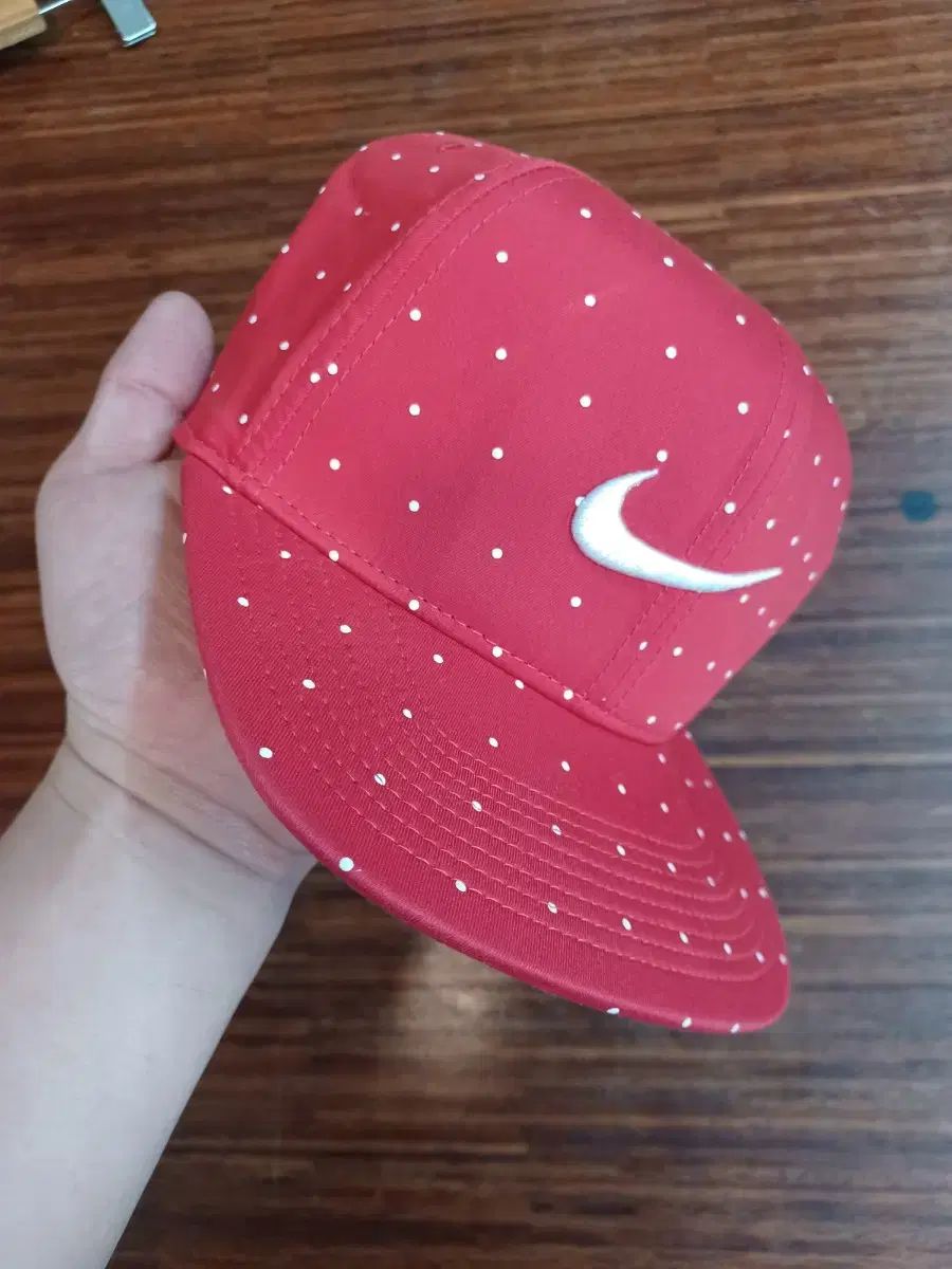 ナイキ　ゴルフ　ハット　キャップ ナイキ ゴルフキャップ 帽子 エアロビル スポーツアクセ(帽子