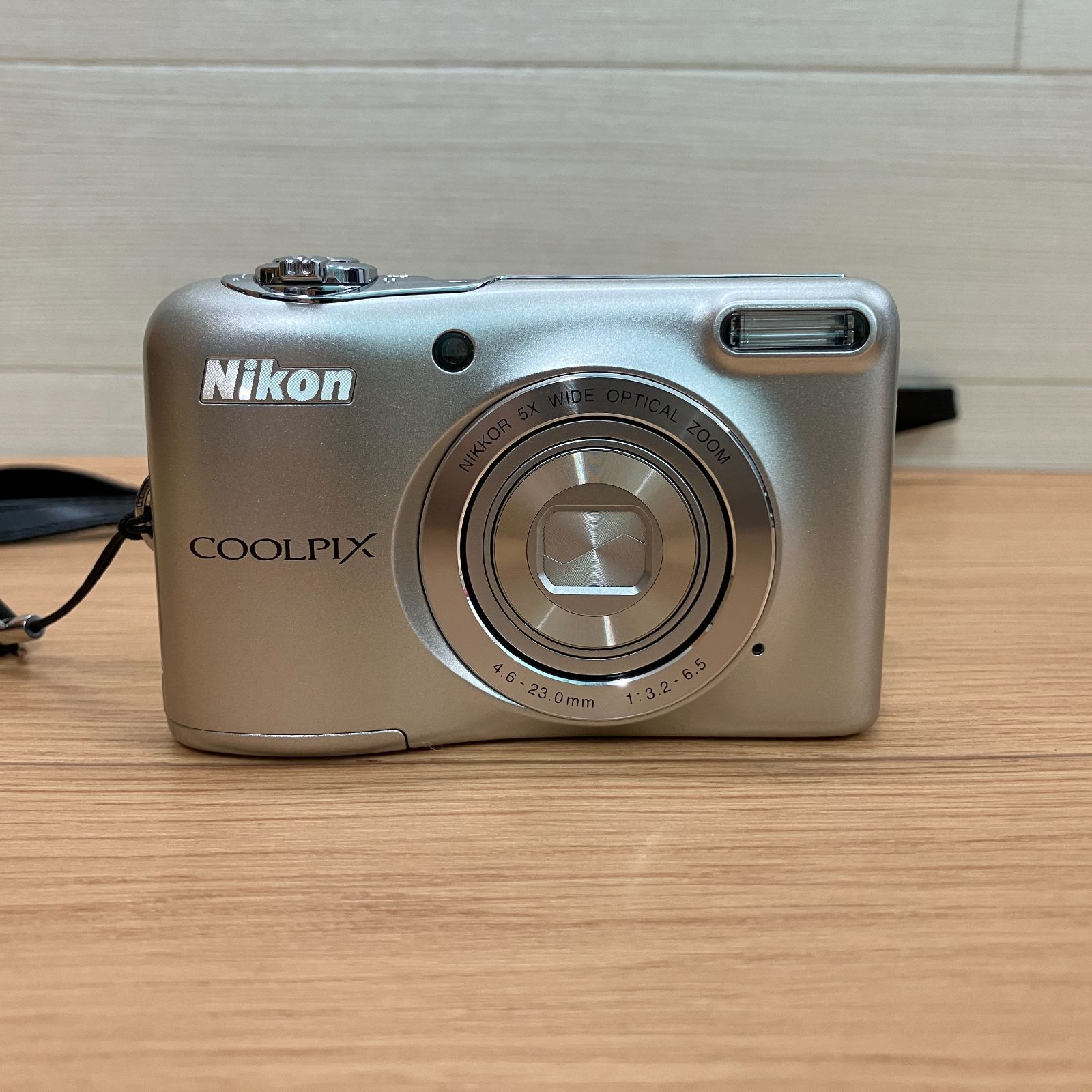 Amazon | Nikon デジタルカメラ COOLPIX L30 5倍ズーム 2005万