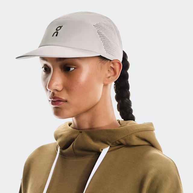 On ランニングキャップ　パフォーマンスキャップ 新品】On オン ランニングキャップ Performance Cap U Pearl