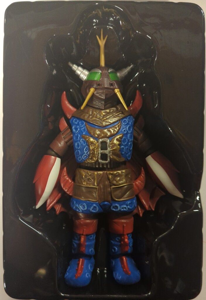 EVOLUTION-TOY MAF レッドマン ゼットン&バット星人