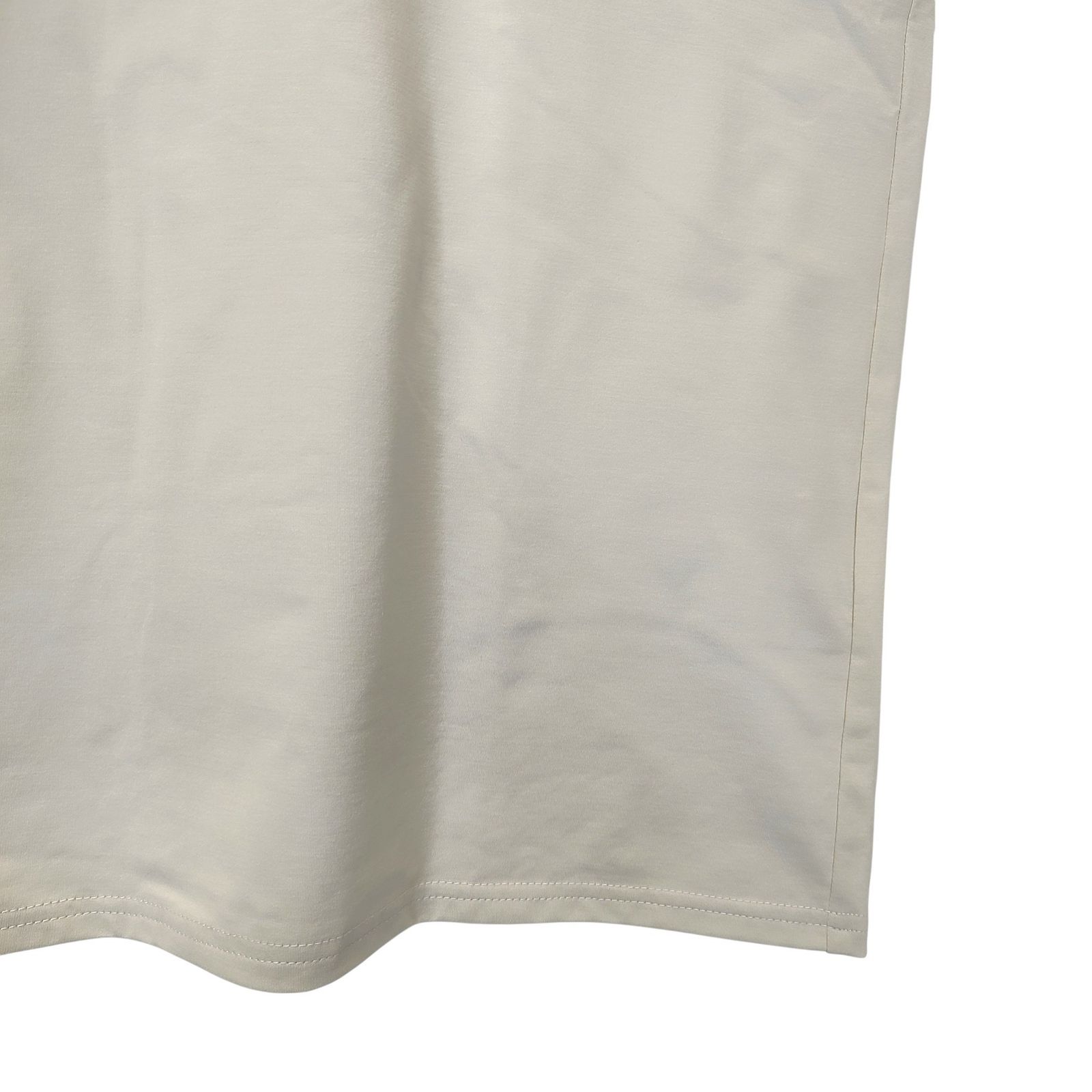 ライトグリーン