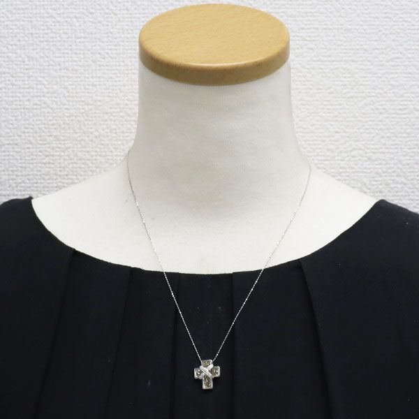 レ・エッセンシャル K18WG ダイヤモンド ペンダントネックレス