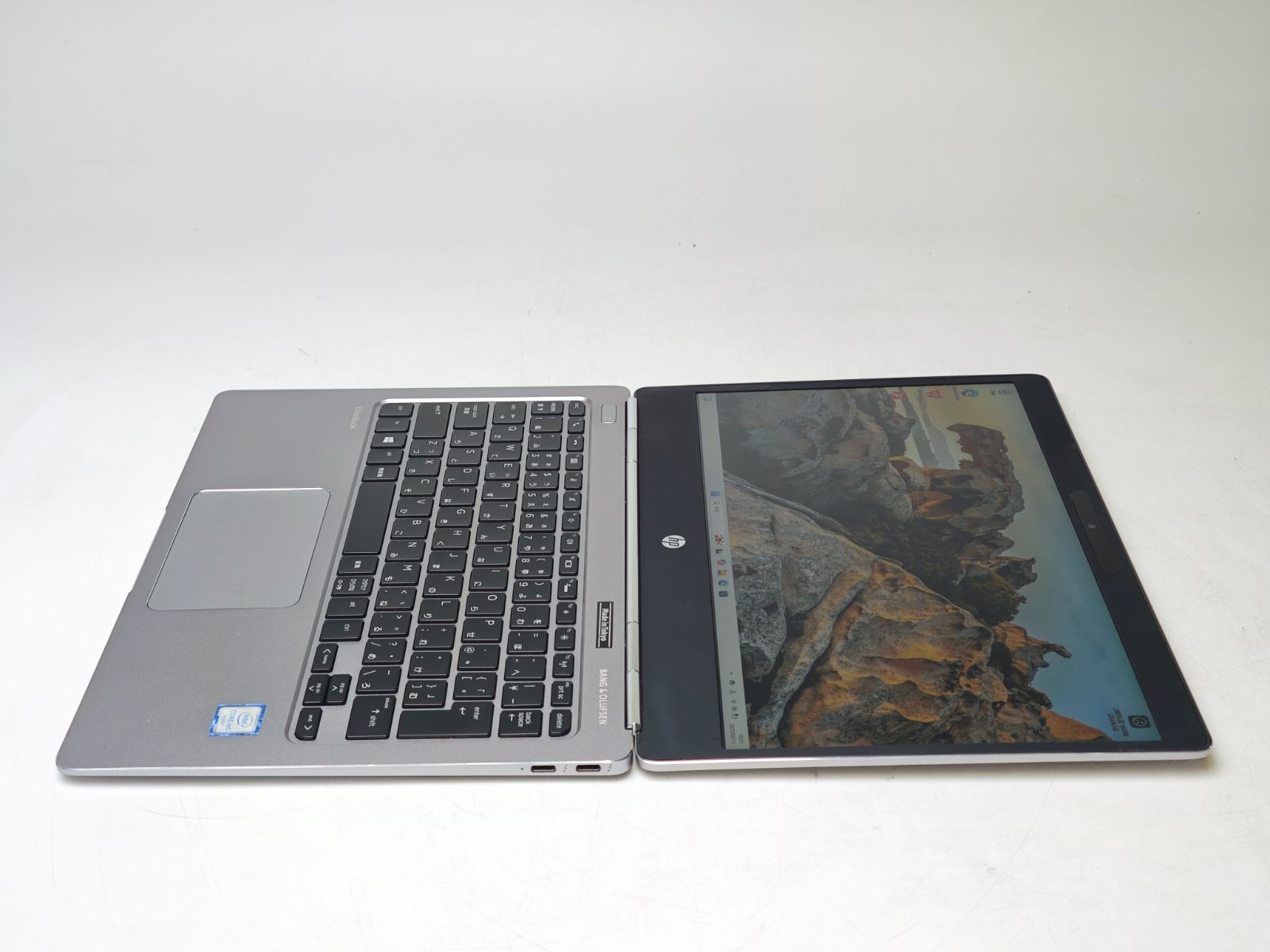 ☆高性能☆ 富士通 AH53/D1 i7-8565U 8GB SSD256GB ☆高性能☆ 富士通 AH53/D1 i7-8565U 8GB SSD256GB 富士通