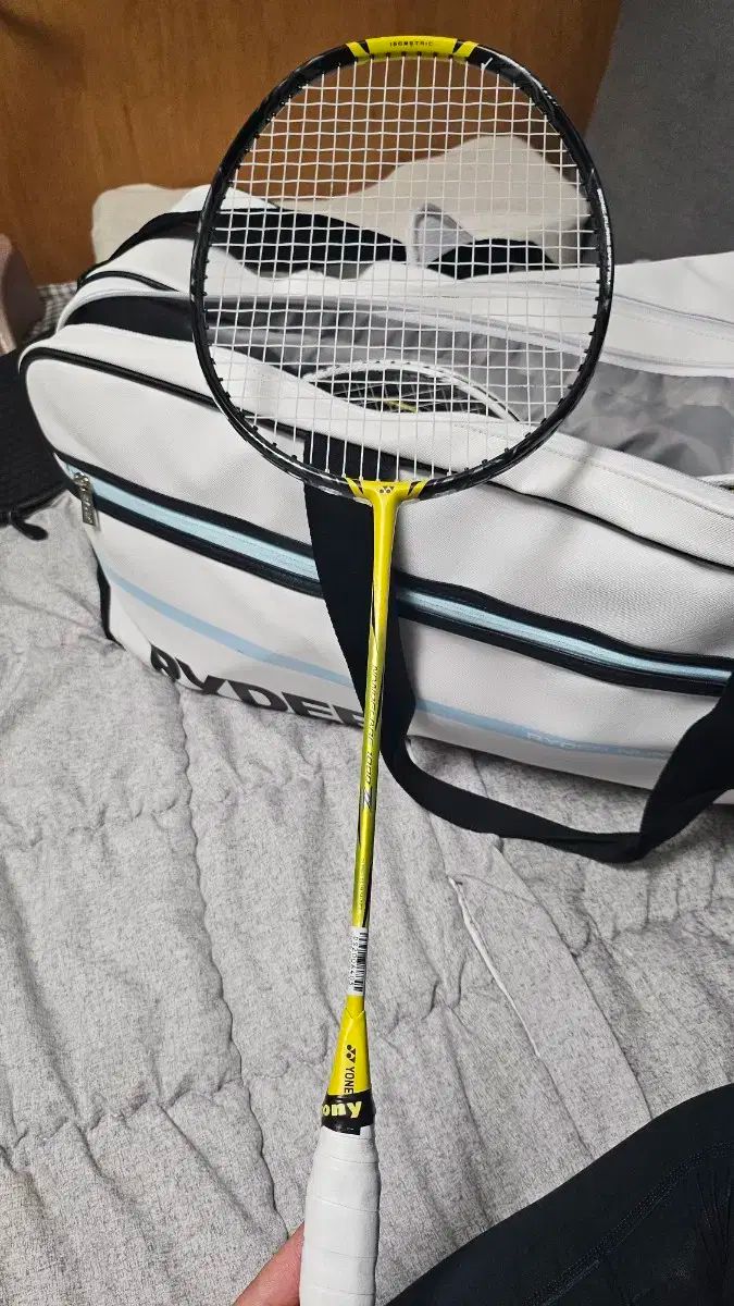 【雷市場（ポンジャン）商品韓国直送】ヨネックス ( YONEX ) NANOFLARE₍ナノフレア) 1000z ほぼ新品 販売