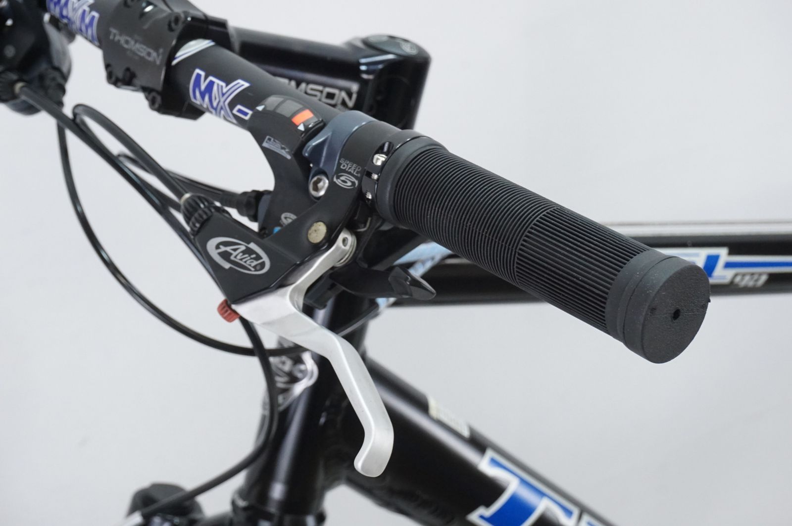 マウンテンバイク |