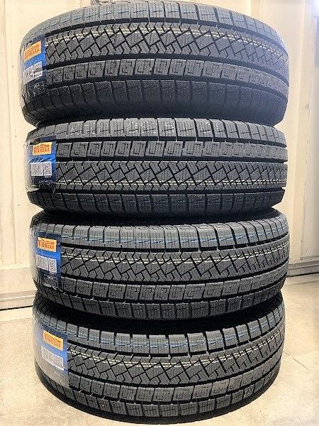 225/65R17 スタッドレス ４本セット 新品 ピレリ アイスゼロ