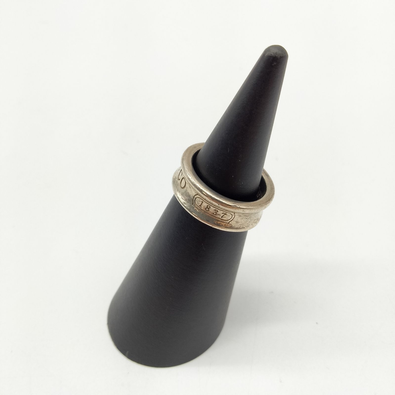 【美品】 TIFFANY&Co. リング　ナロー　シルバー　9号　179 41L7fh74RnL.jpg_BO30,255,255,