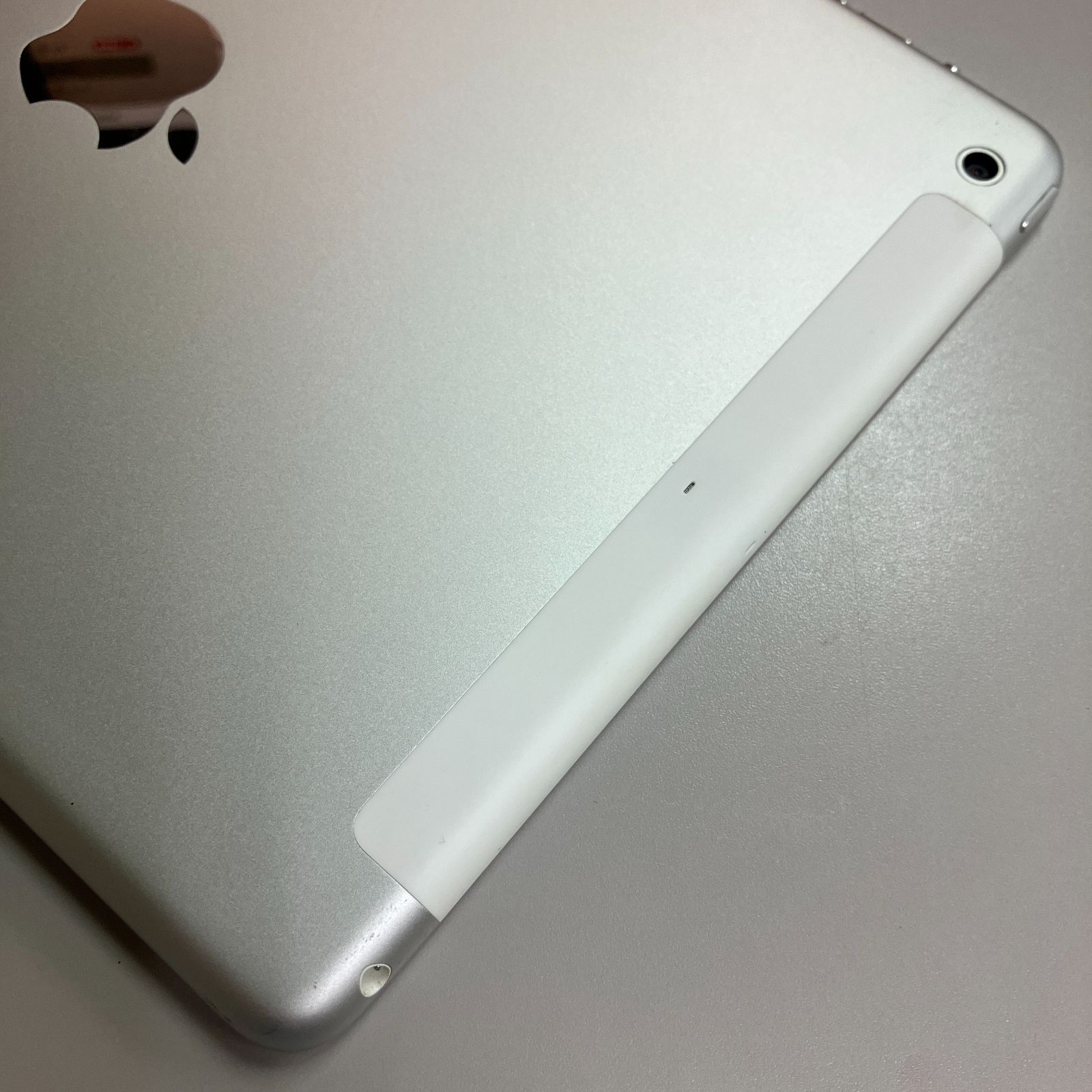 iPad Air Wi-Fi モデル第一世代 128GB シルバー iPad Air 第1世代 Wi-