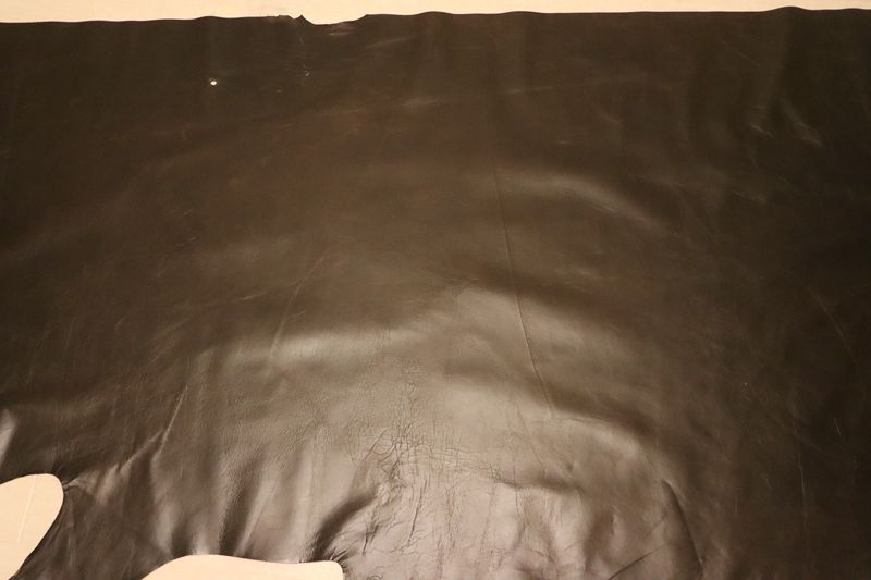 ヴィンテージ 263ds クロム革 牛革 イタリア レザー クラッキング加工 はぎれ 一枚革 レザークラフト 革 皮 本革 diy 生地 材料