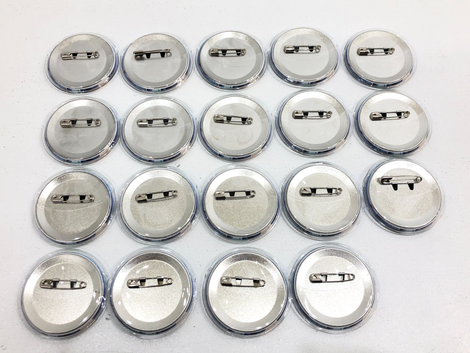 小牧店】あんスタ SHUFFLEコレ缶バッジ 風早巽 19個セット 【PT710