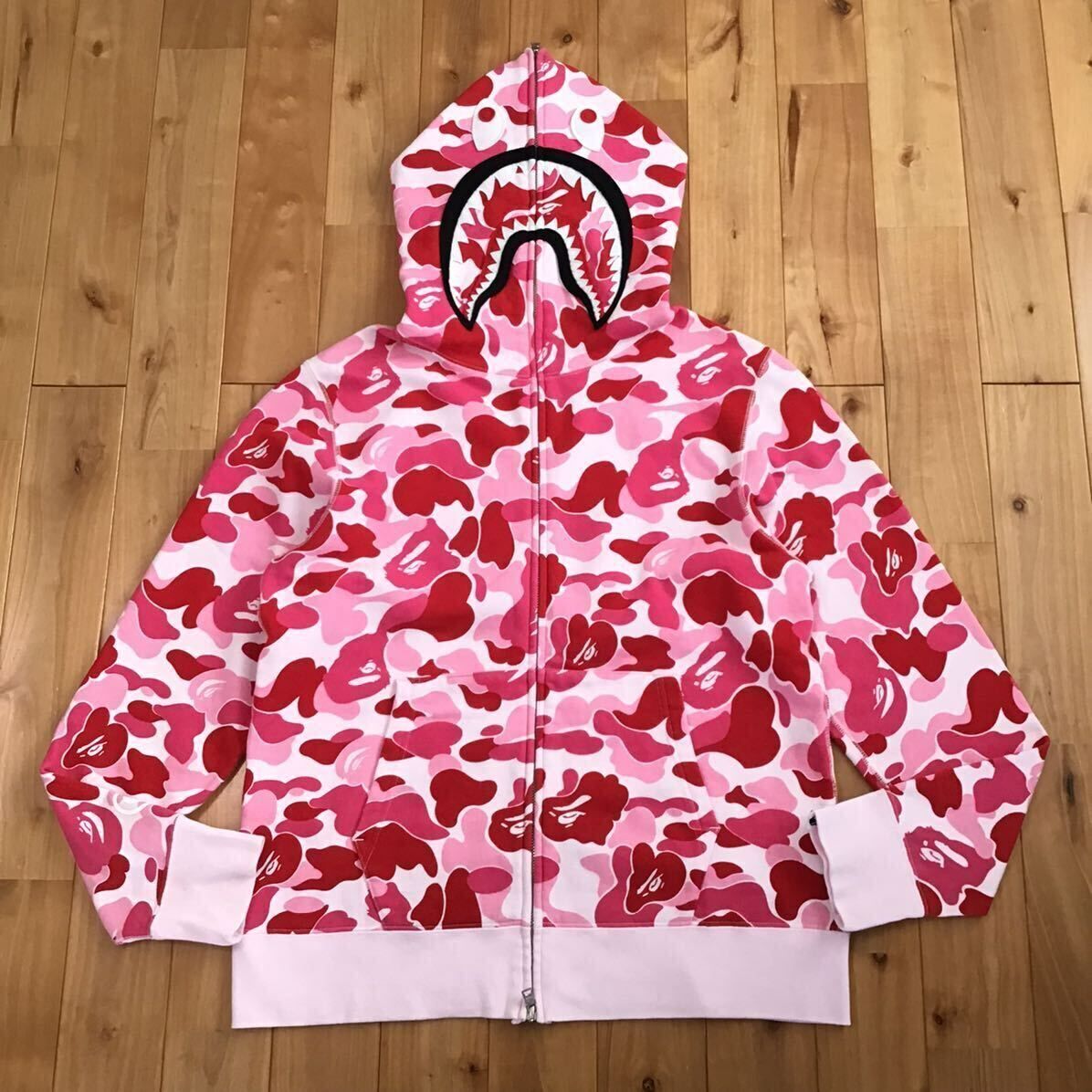 ABC camo Pink シャーク パーカー Mサイズ shark full zip hoodie a bathing ape BAPE エイプ  ベイプ アベイシングエイプ ABCカモ - メルカリ