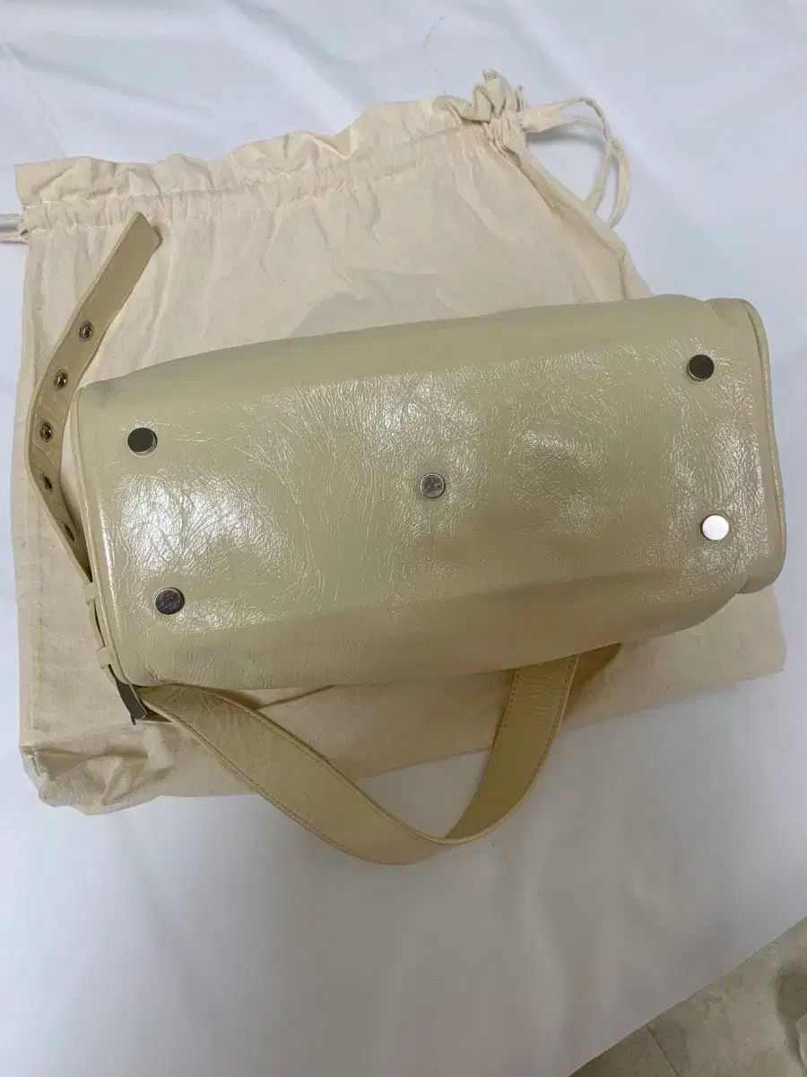 brettbag アイボリー
