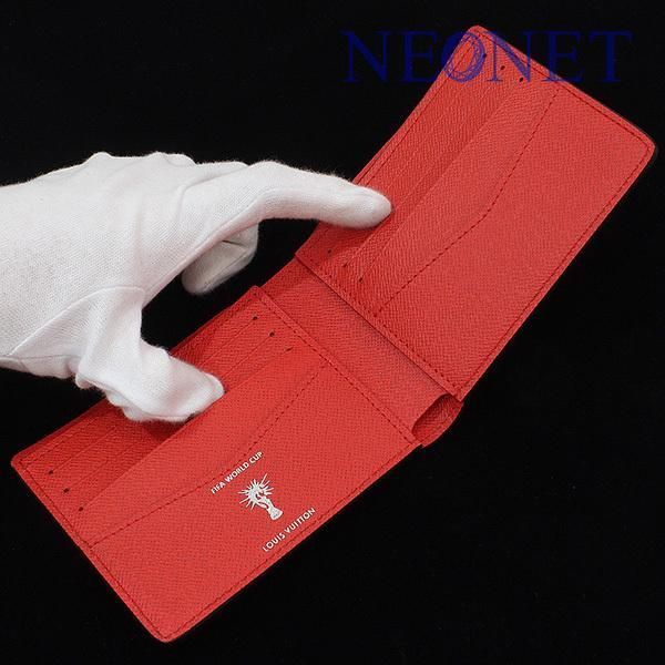 LOUIS VUITTON 2018 W杯 2つ折り財布 LOUIS VUITTON 2018 W杯 2つ折り財布