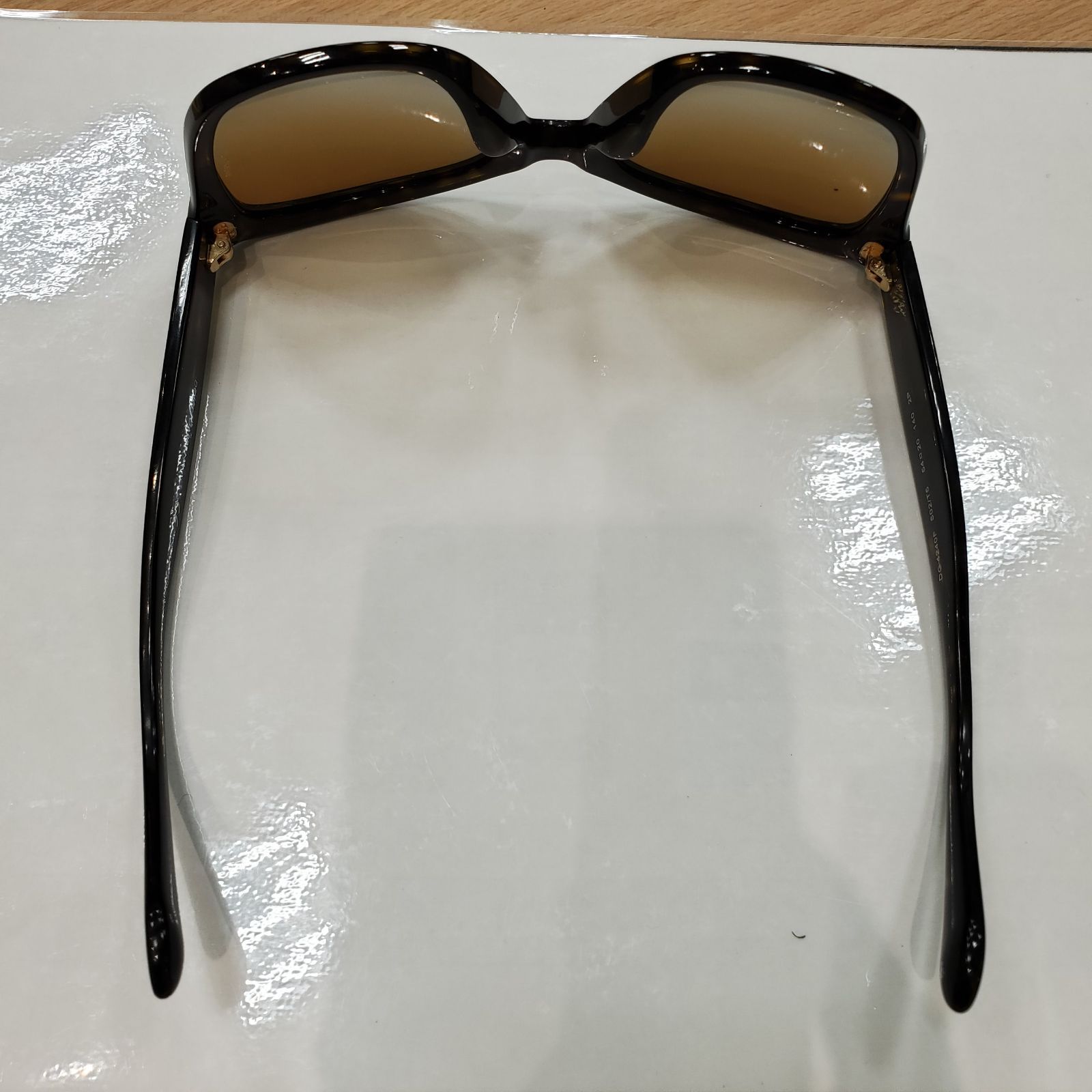 EL6】DOLCE&GABBANA D&G ドルチェ＆ガッバーナ べっ甲風 ロゴ