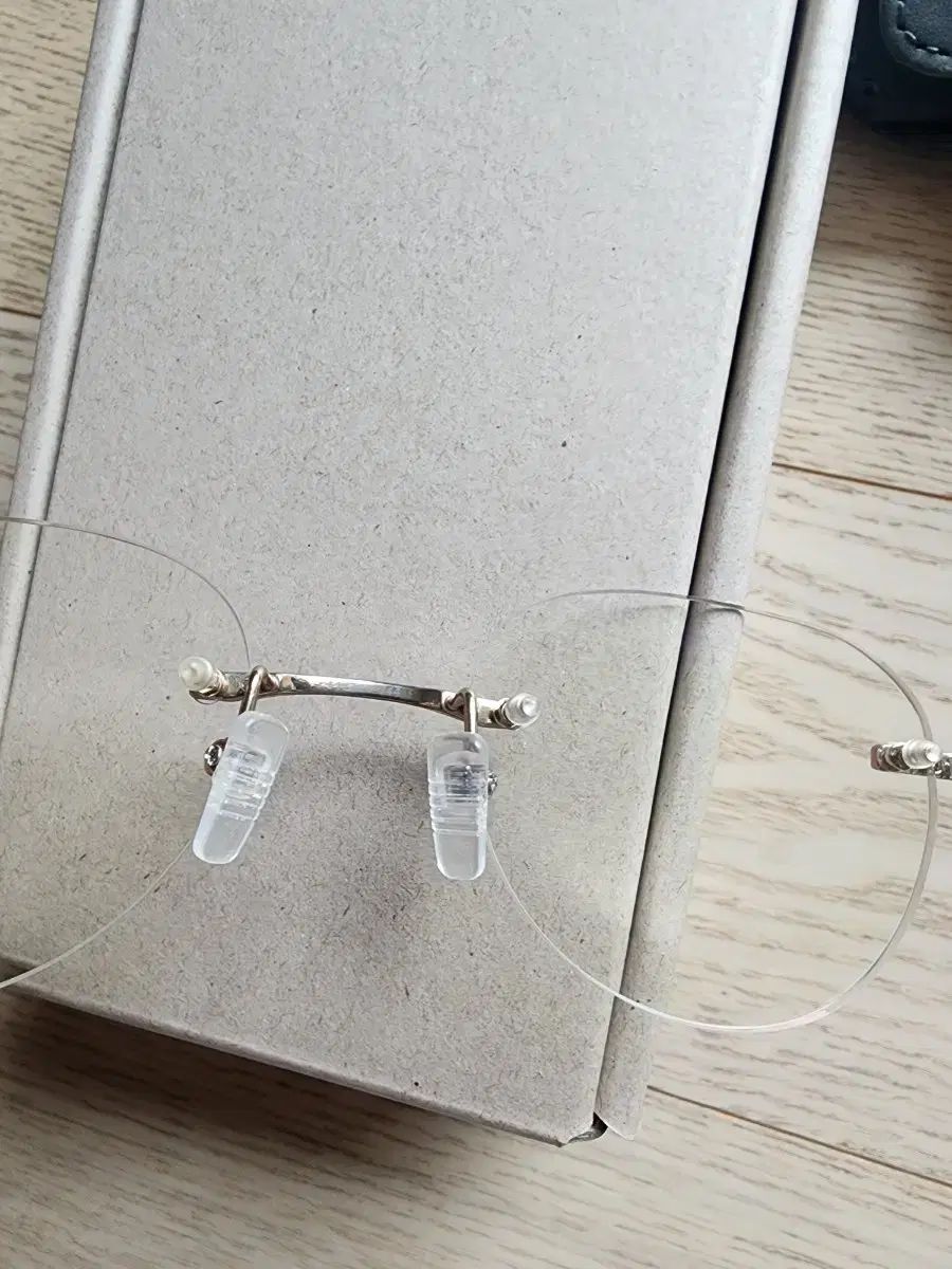 ディタ ランシエ フチなし ゴールド