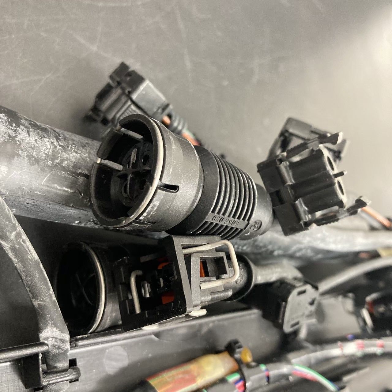 【最安値人気】 Mercedes-Benz ベンツ C-3909 engine wiring harness エンジン 配線 ハーネス A 140 540 47 05 W140 S600 修理 交換 部品 カー用品 メンテナンス 整備 高級な