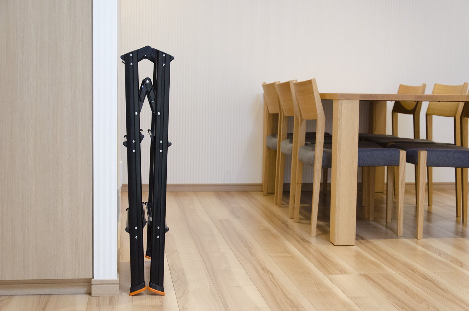 在庫セール 高強度型 3段 黒 アルミ製踏台 TSAF-3-BK TRUSCO トラスコ STEELWINDOWSANDDOORS_COM