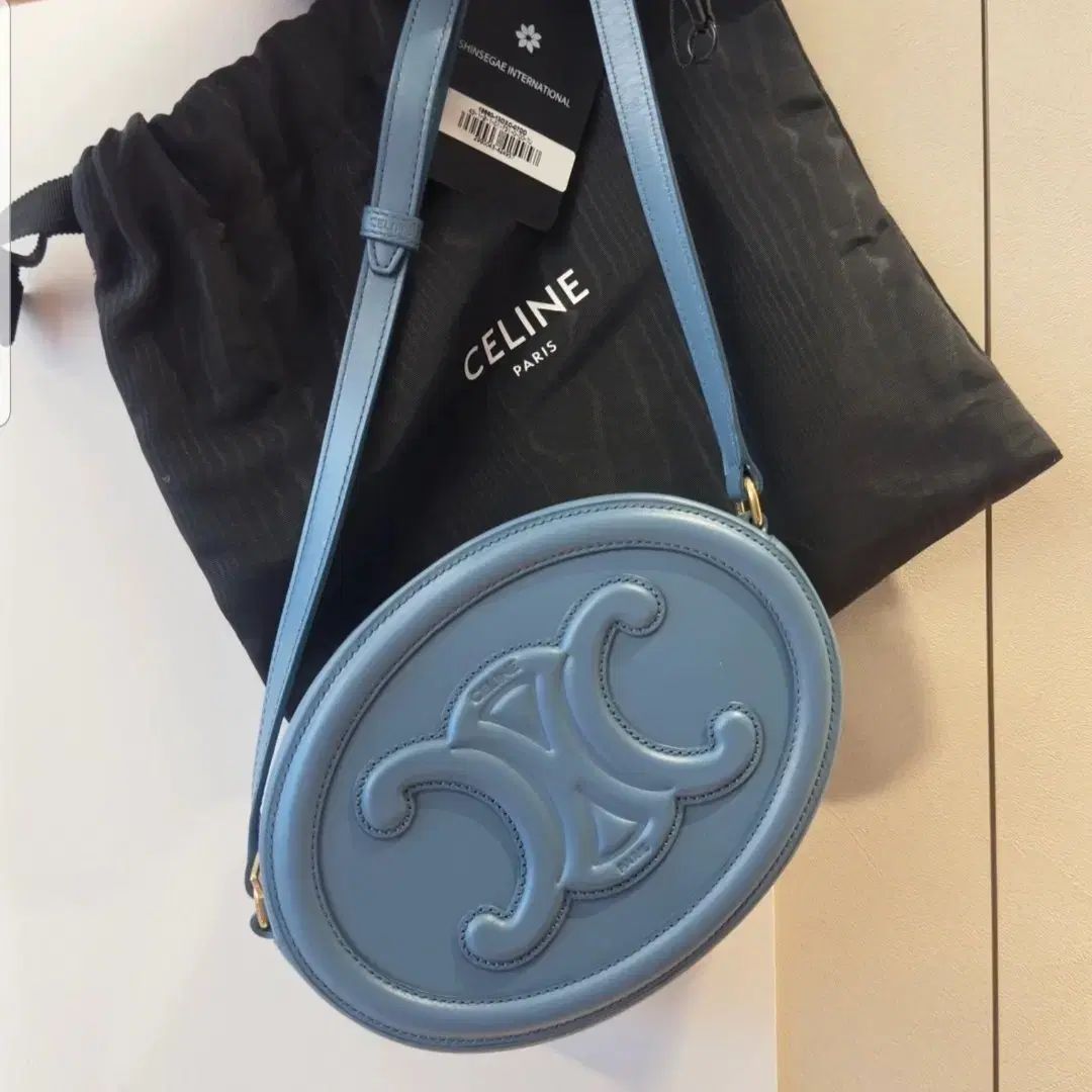 Celine セリーヌ オーバル パース ラージ 大きい サイズ 正規品 女性 レディース バッグ