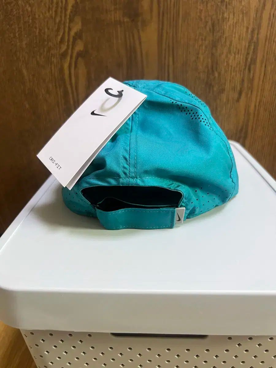  NIKE ナイキ エアロビル フェザーライト キャップ その他 キャップ