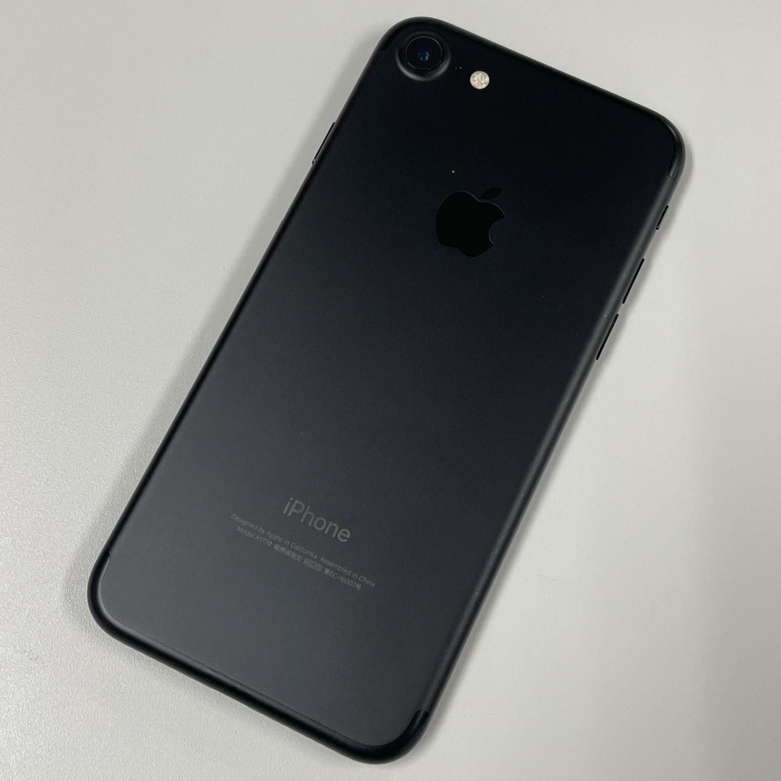 au iPhone 7 128GB ブラック - メルカリ