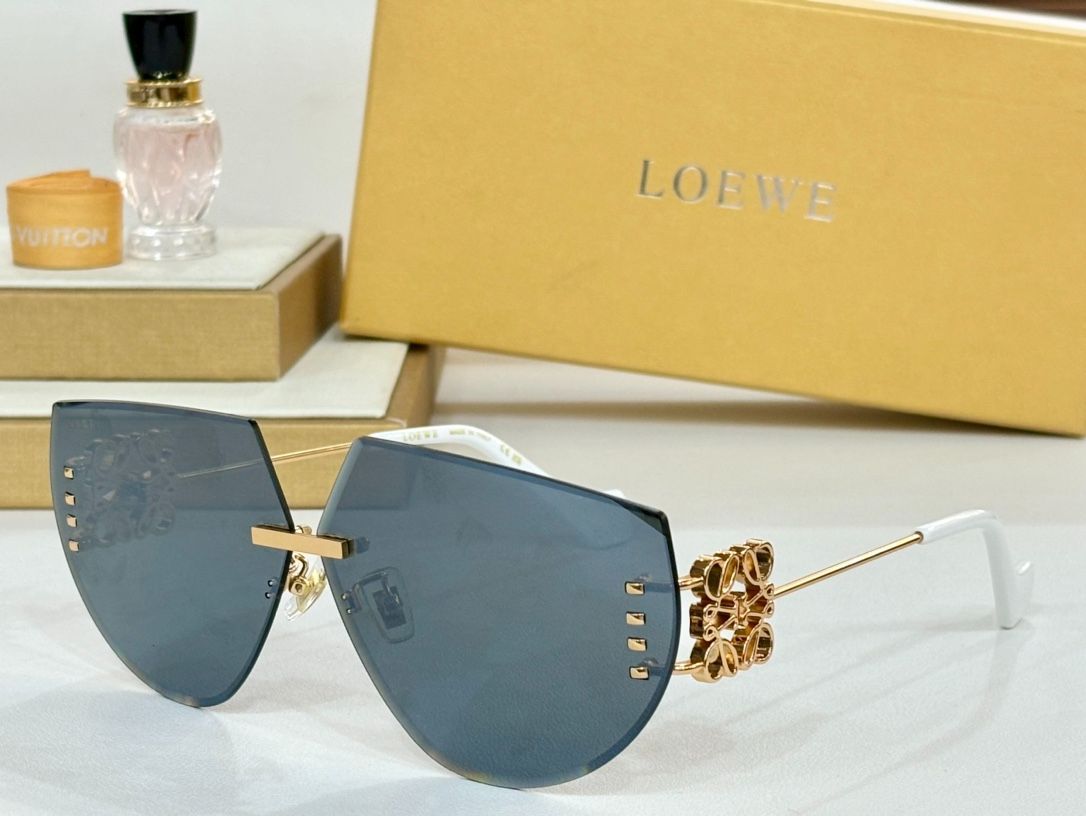 LOEWE ロエベ 新モデル フレームレス ファッションメガネ