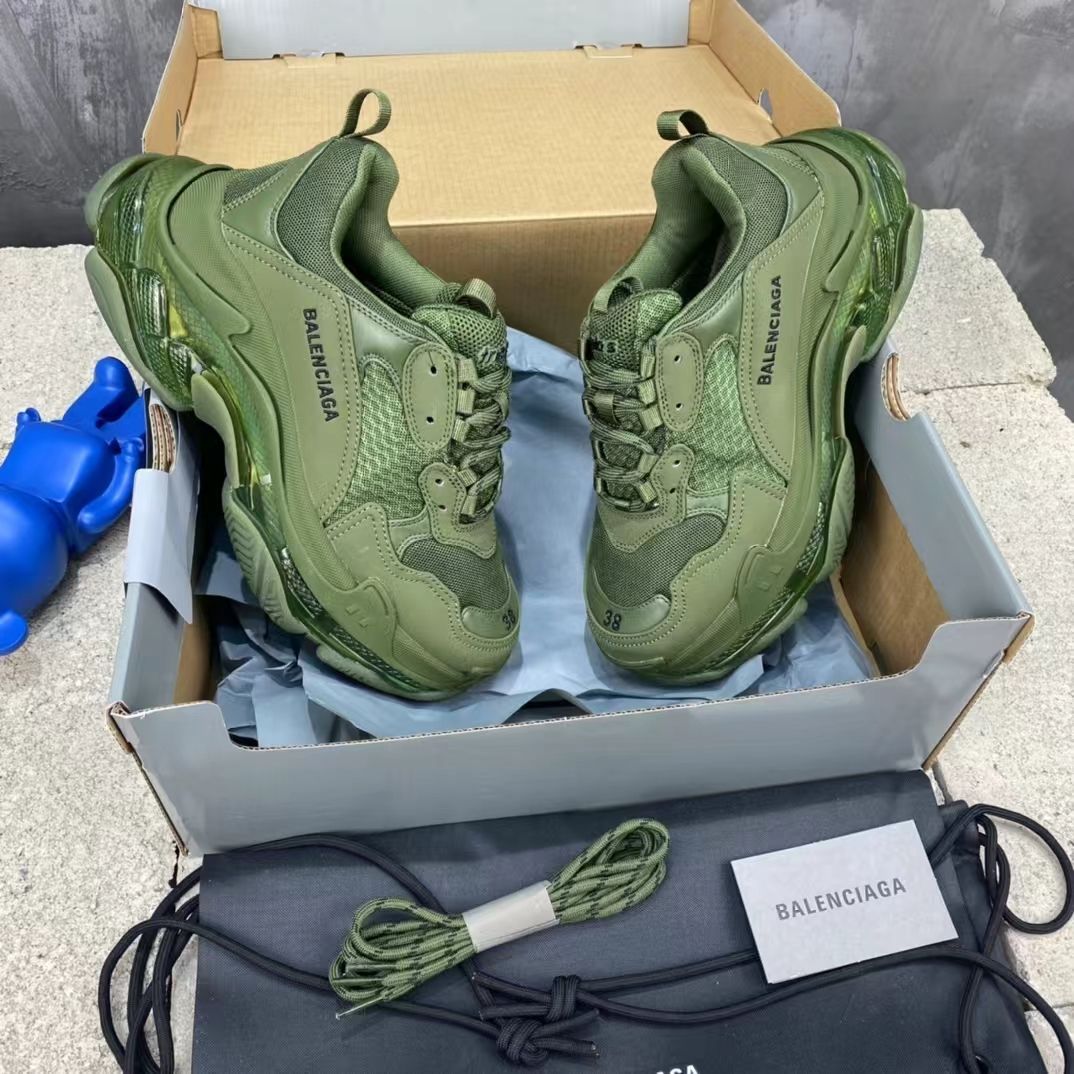 BALENCIAGA TRIPLE S CLEAR SOLE DARK GREEN