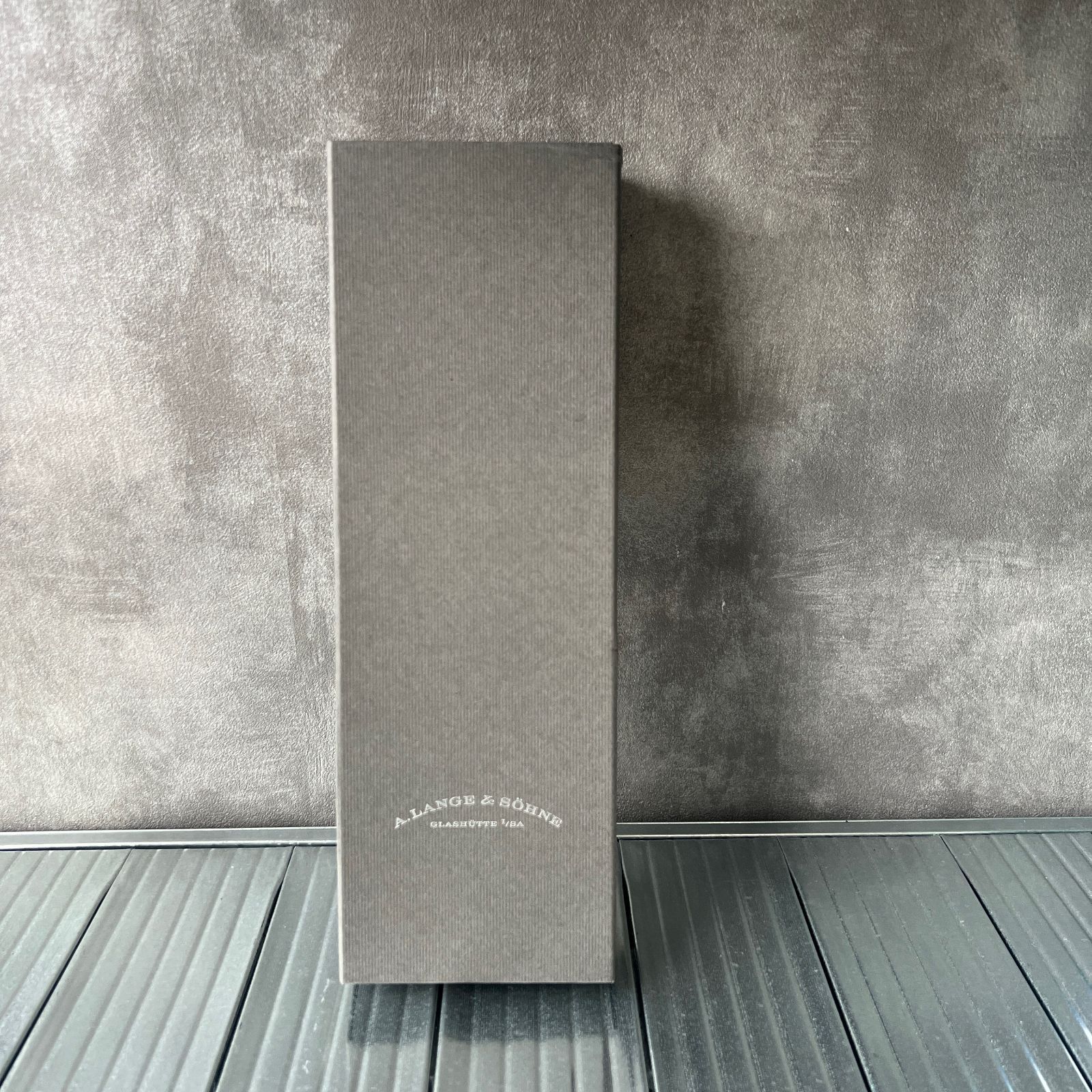 ランゲ&ゾーネ 空箱 A.ランゲ&ゾーネ A.LANGE & SÖHNE 空箱 時計ケース BOX - メルカリ