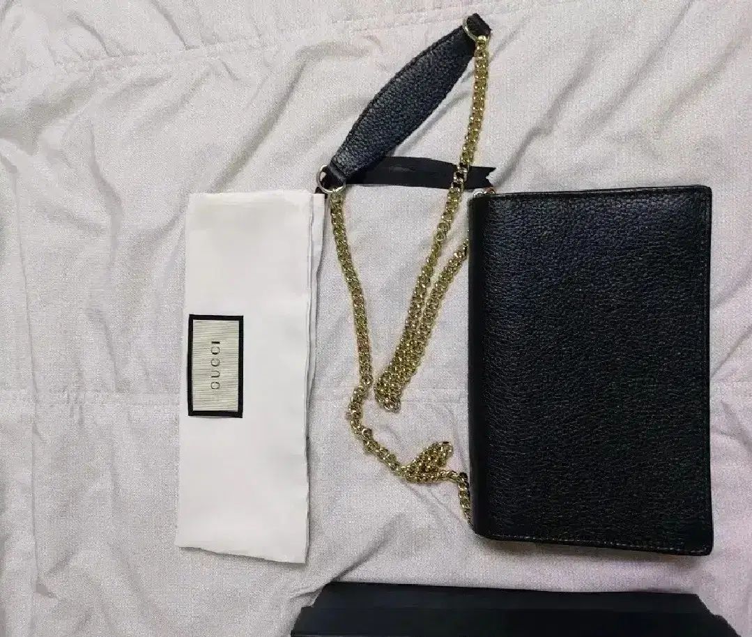 ソーホー チェーンクロスバッグ