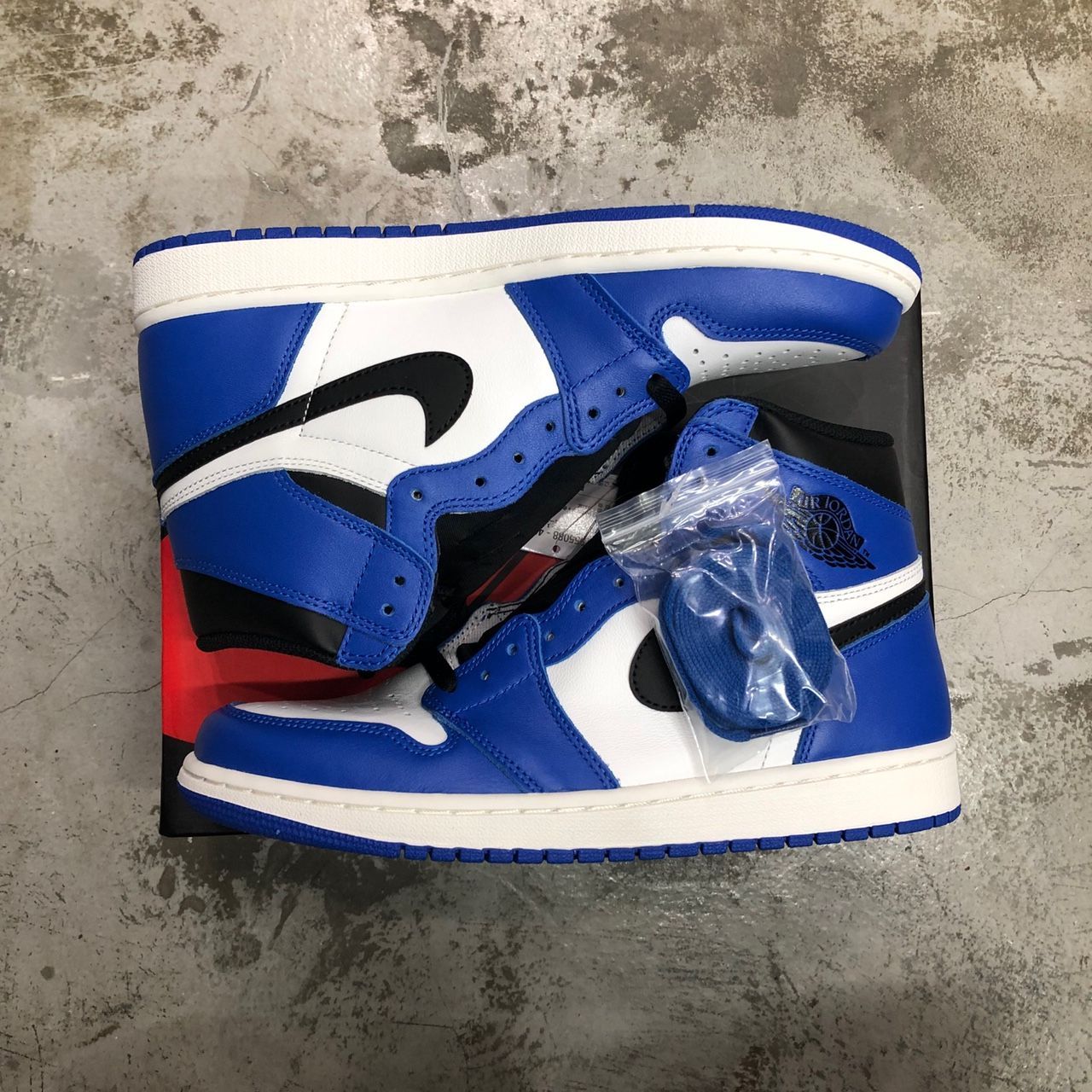 新品 国内正規 NIKE Air Jordan 1 Retro High OG Game Royal 555088 