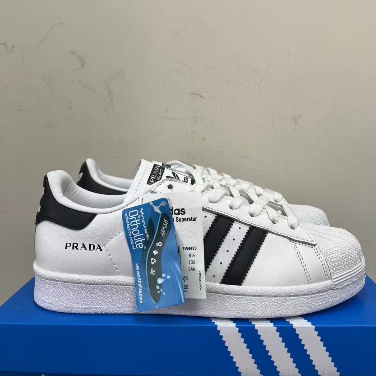 新品未使用 アディダス PRADA x adidas originals Superstar スニーカー