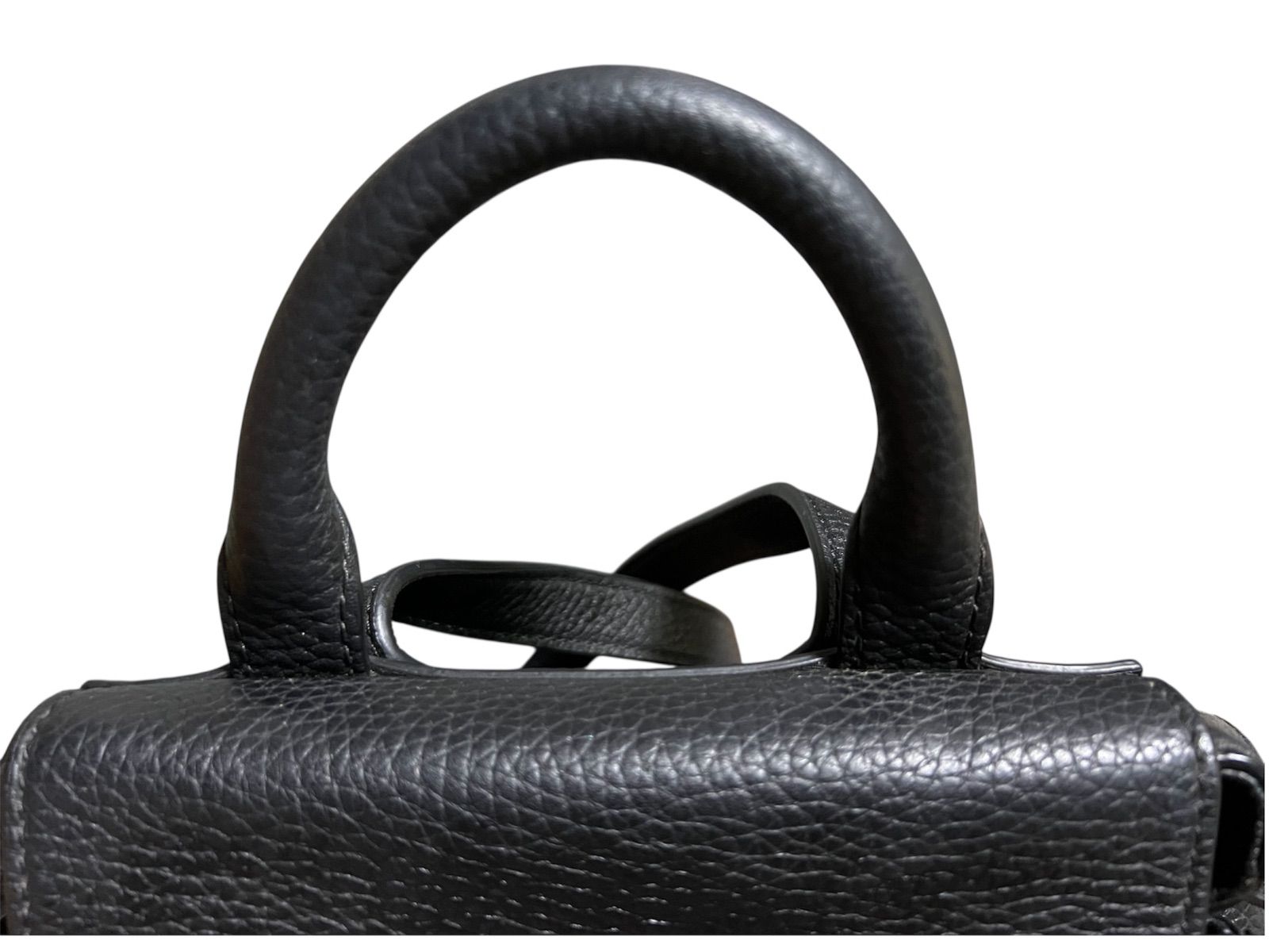 【中古】トリーバーチ テア リュック エンボスロゴ タッセル フリンジ ブラック 中古】トリーバーチ テア リュック エンボスロゴ タッセル フリンジ