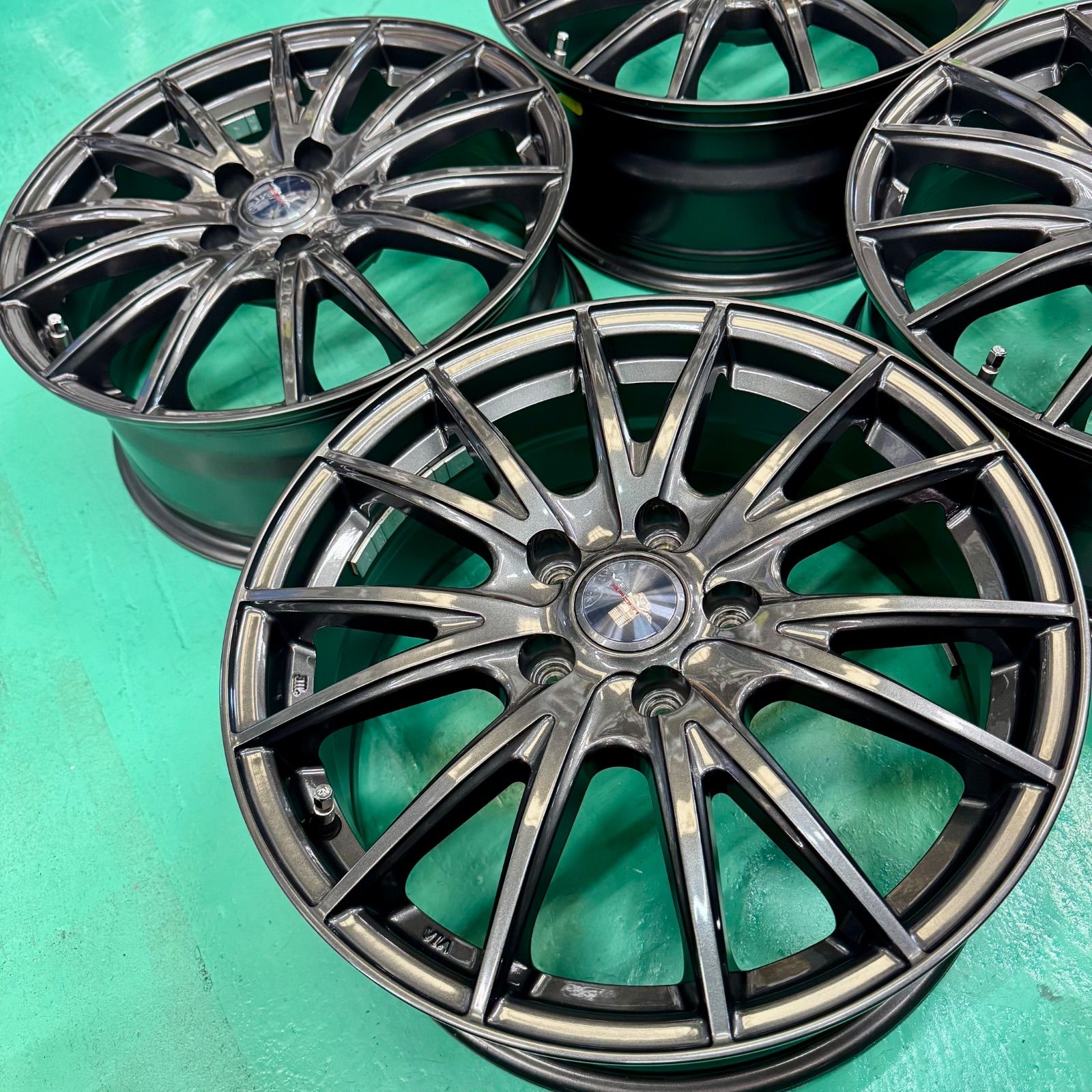 weds(ウェッズ)VELVA(ヴェルヴァ)SPORT 17インチホイール VELVA SPORT（ヴェルヴァ スポルト）｜weds CO., LTD.（株式会社