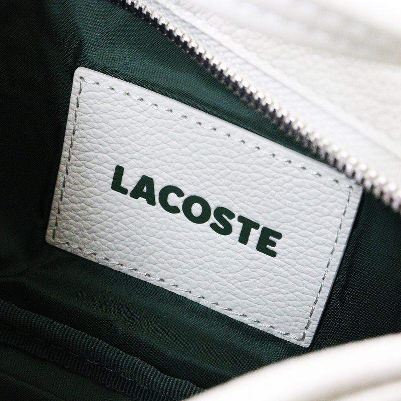 新品 2024今季 ラコステ LACOSTE NF4532IE シティコート グレイオンレザーホーボーバッグ 000/オフホワイト ロゴエンボス【2400014063981】 シティコート グレイオンレザーホーボーバッグ | LACOSTE/ラコステ