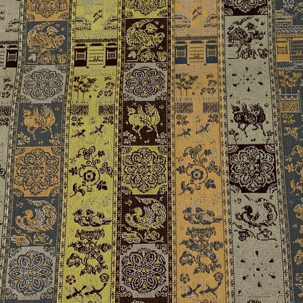 開き名古屋帯 美品 逸品 龍村美術織物 紅牙瑞錦 灰茶 正絹 【中古 