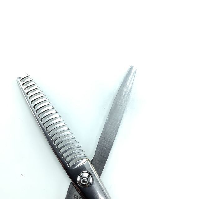 【中古品】BMCセニングシザー 黒 20〜25%梳き量 中古品】BMCセニングシザー 黒 20〜25%梳き量 2025年最新】Yahoo