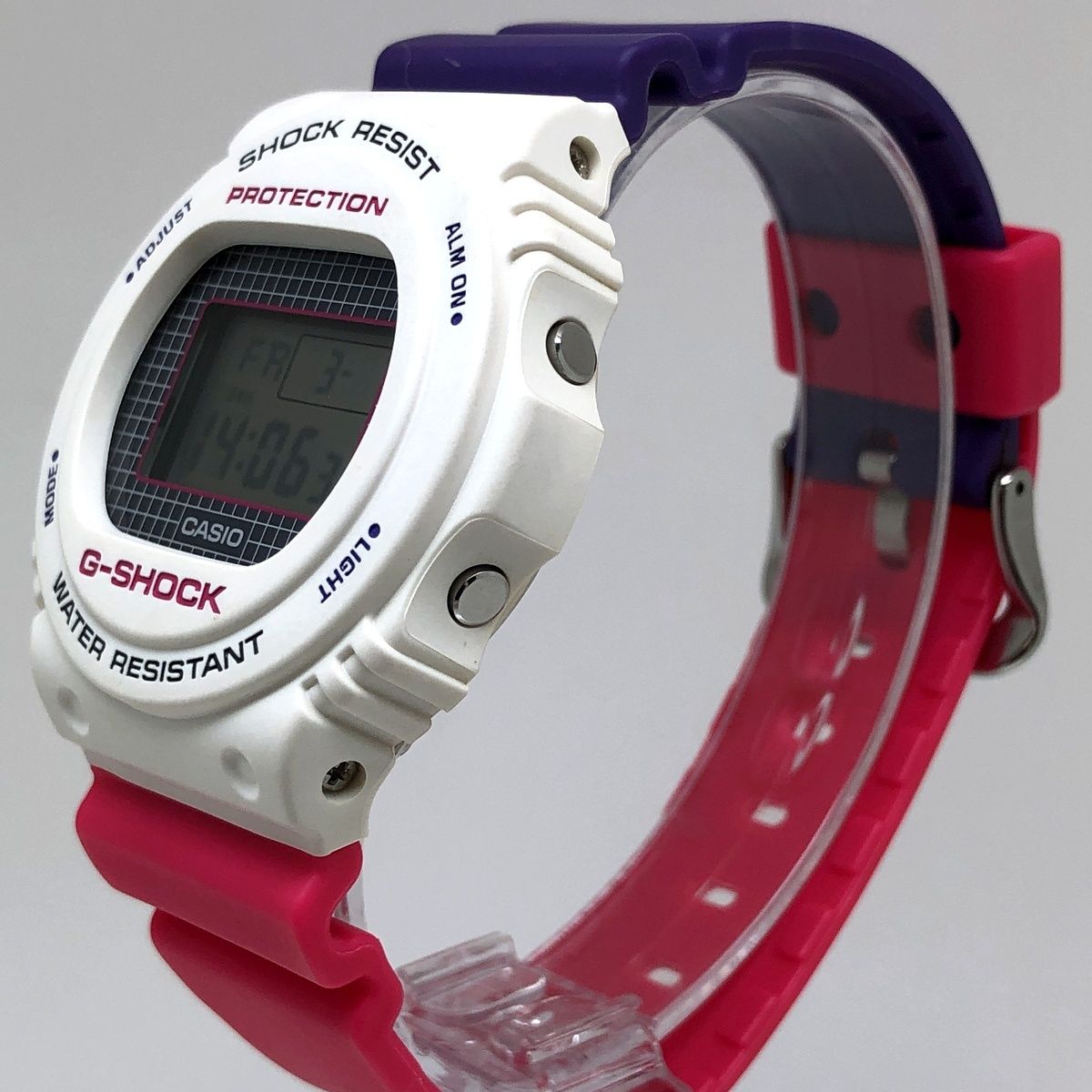 ご*ん様 新品未使用❗️限定⭐️G-ショック⭐️DW-5700THB⭐️BABY G-SHOCK カシオ Gショック スローバック 1990s ホワイト