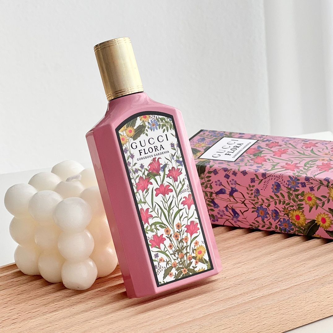 ジバンシー GIVENCHY 2種100ml GUCCI グッチ 香水まとめ売り ジバンシー GIVENCHY 2種100ml GUCCI グッチ 香水まとめ売り