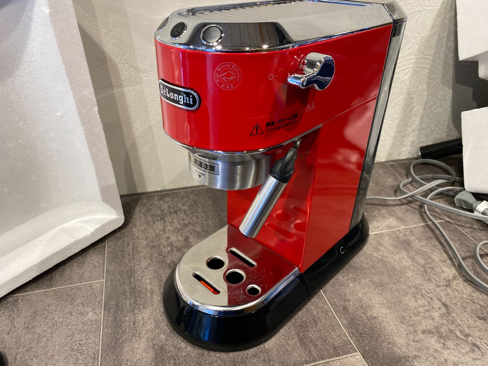 デロンギ DeLonghi EC680R デディカ エスプレッソ・カプチーノメーカー