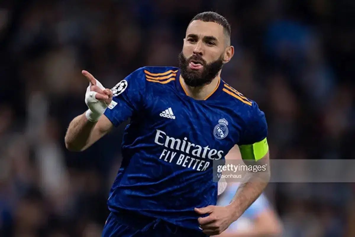 ベンゼマ様専用 未使用 レアルマドリード カリムベンゼマ21-22 3rd