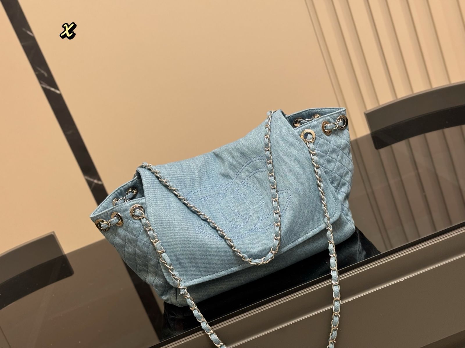 今日特価】Chanel デニム ポストバッグ～送料無料！在庫限定のお